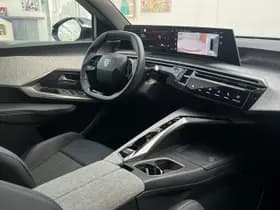 Peugeot 3008 Hybrid 145 GT thumbnail 30