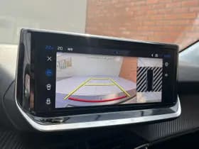 Peugeot 208 Hybrid 110 e-DCS6 Allure thumbnail 16