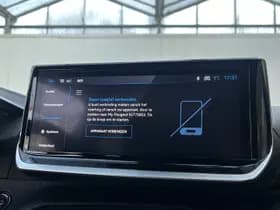 Peugeot E-2008 EV GT 54 kWh thumbnail 14