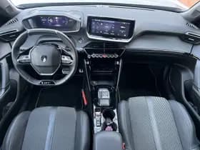 Peugeot E-2008 EV GT 54 kWh thumbnail 7