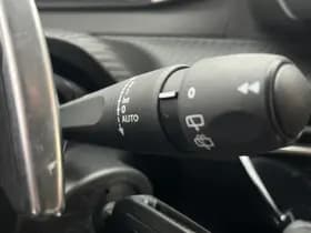 Peugeot 208 Hybrid 110 e-DCS6 Allure thumbnail 22