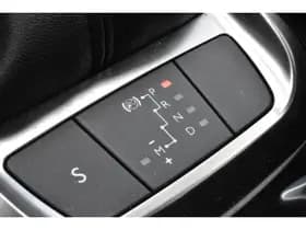 Citroën C4 Cactus PureTech EAT6 Shine Automaat thumbnail 9