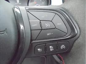 Fiat 500X thumbnail 32