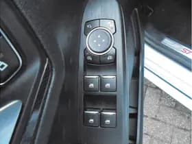 Ford Kuga thumbnail 26