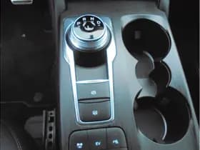 Ford Kuga thumbnail 33