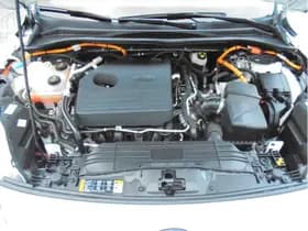 Ford Kuga thumbnail 37