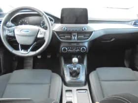 Ford Focus thumbnail 15