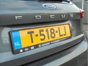 Ford Focus thumbnail 8