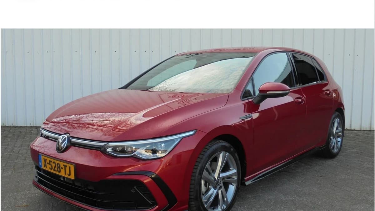 Volkswagen Golf — foto 1