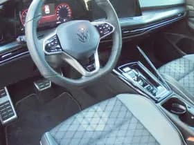 Volkswagen Golf thumbnail 20