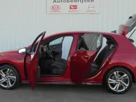 Volkswagen Golf thumbnail 5