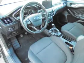 Ford Focus thumbnail 16