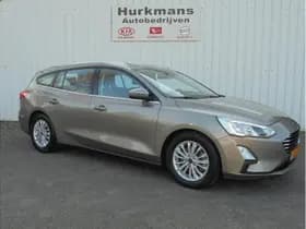 Ford Focus thumbnail 3