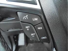 Ford S-Max thumbnail 34