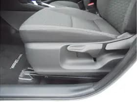 Toyota Yaris thumbnail 25