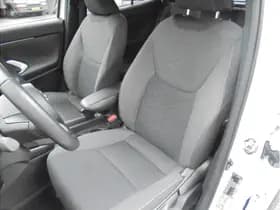 Toyota Yaris thumbnail 27