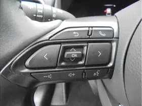 Toyota Yaris thumbnail 32