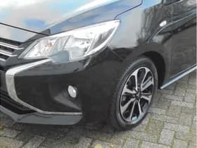 Mitsubishi Space thumbnail 14