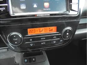 Mitsubishi Space thumbnail 20