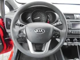 Kia Rio thumbnail 22
