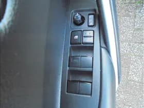 Toyota Corolla thumbnail 21