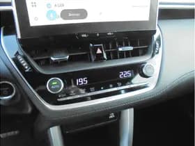 Toyota Corolla thumbnail 31