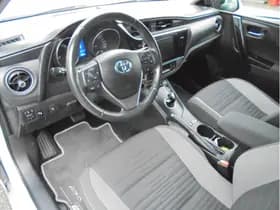 Toyota Auris thumbnail 18