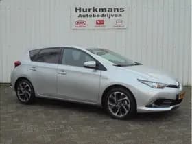 Toyota Auris thumbnail 3