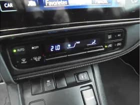 Toyota Auris thumbnail 21