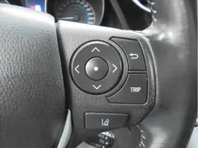 Toyota Auris thumbnail 25