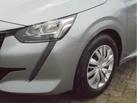 Peugeot 208 thumbnail 11