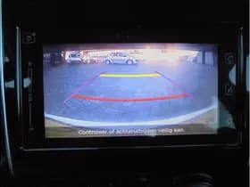 Suzuki Swift thumbnail 12