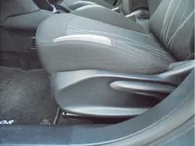 Peugeot 208 thumbnail 18