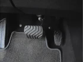 Renault Captur thumbnail 30