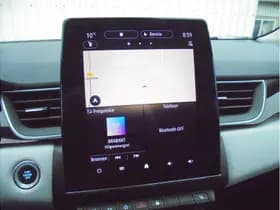 Renault Captur thumbnail 33