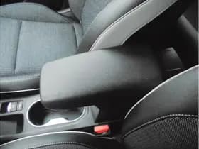 Renault Captur thumbnail 35