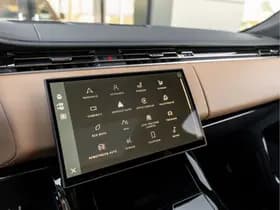 Land Rover Range Rover Sport 3.0 P460e Santorini Momentum Edition PHEV thumbnail 13