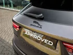 Jaguar F-Pace P400e PHEV R-Dynamic S thumbnail 31