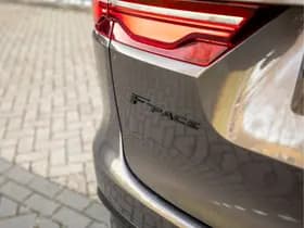 Jaguar F-Pace P400e PHEV R-Dynamic S thumbnail 33
