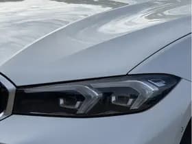 BMW 3 Serie Touring 330e | NW Model | M-Sport | 18'' | Panorama | Elek. Trekhaak | Camera | HiFi thumbnail 5