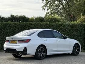 BMW 3 Serie 330e | NW Model | M-Sport | 18'' | Schuif-/Kanteldak | Camera | Elek. Trekhaak | HiFi thumbnail 3