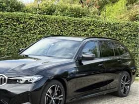 BMW 3 Serie Touring 330e | M-Sport | Panorama | Camera | Getint Glas | HiFi | Elek. Trekhaak thumbnail 4