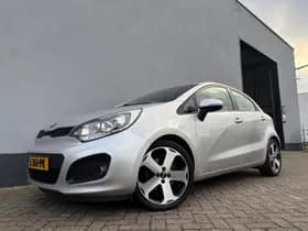 Kia Rio 1.2 CVVT ComfortLine - Stoelverwarming