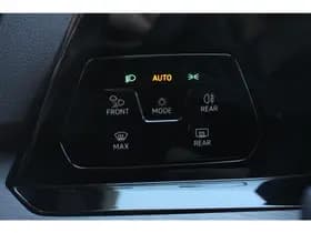 Volkswagen Golf Variant 1.5 eTSI 150pk DSG Style thumbnail 14