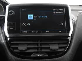 Peugeot 208 1.2 PureTech 110pk Automaat Allure thumbnail 31