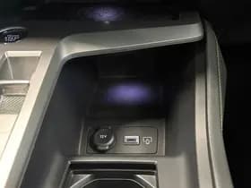 Peugeot 308 1.6 Plug-in Hybrid 180 GT thumbnail 25