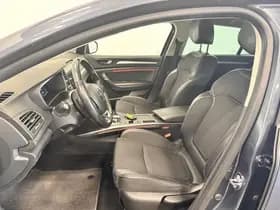 Renault Mégane Estate 1.6 E-Tech Plug-In Hybrid 160 Intens thumbnail 17