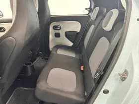 Renault Twingo 1.0 SCe Limited thumbnail 17