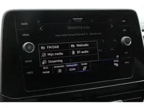 Volkswagen T-Roc 1.5 TSI 150pk DSG R-Line thumbnail 20