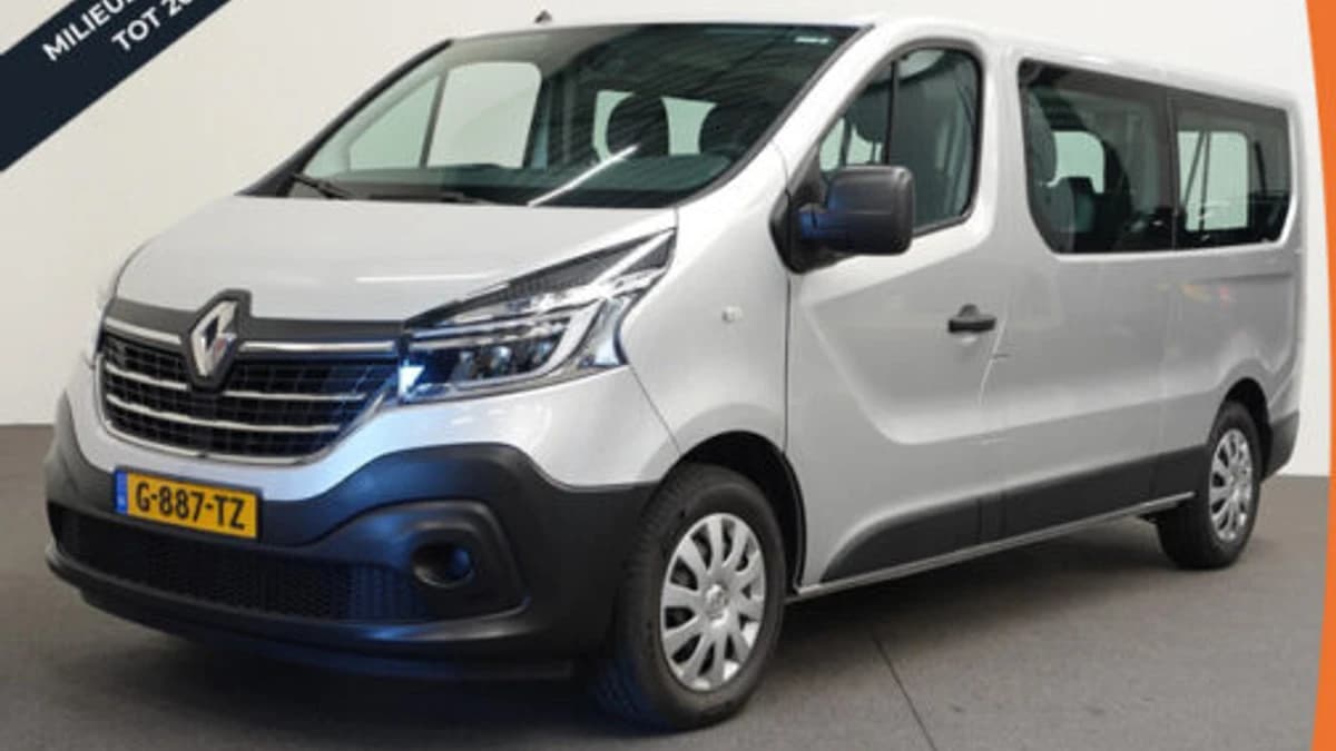 Renault Trafic Passenger 2.0 dCi 120 L2H1 — foto 1
